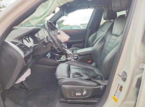 5UXTR7C52KLF26278 2019 BMW X3 Белый Вид салона спереди