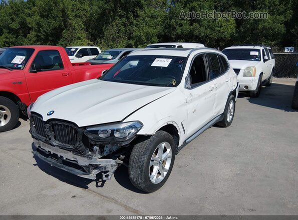 5UXTR7C54KLF25018 2019 BMW X3 White Vista tres cuartos delantera izquierda