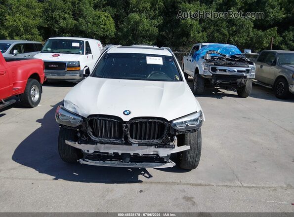 5UXTR7C54KLF25018 2019 BMW X3 White Vista del cuadro de instrumentos