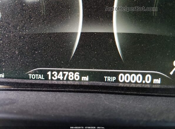 5UXTR7C54KLF25018 2019 BMW X3 White 
