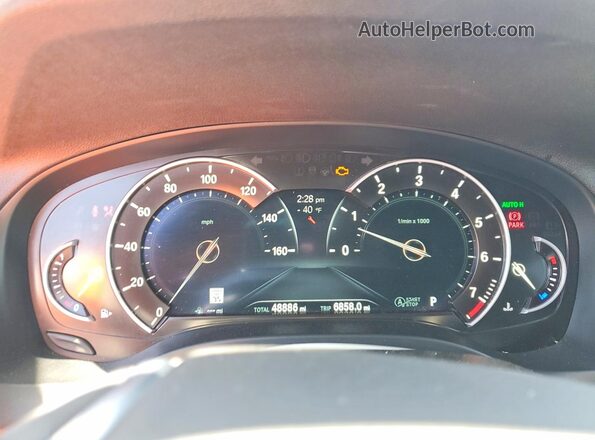 5UXTR7C54KLR50090 2019 BMW X3 Black ხელსაწყოთა პანელის ხედი