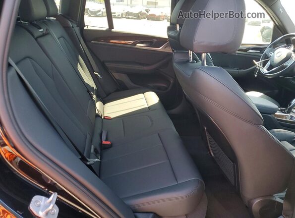 5UXTR7C54KLR50090 2019 BMW X3 Black უკანა სალონის ხედი