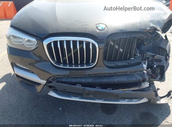 5UXTR7C57KLE96677 2019 BMW X3 Green 