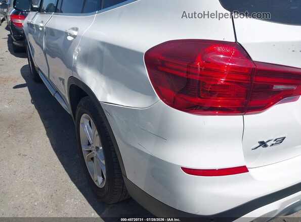 5UXTR7C58KLR46169 2019 BMW X3 White Front view