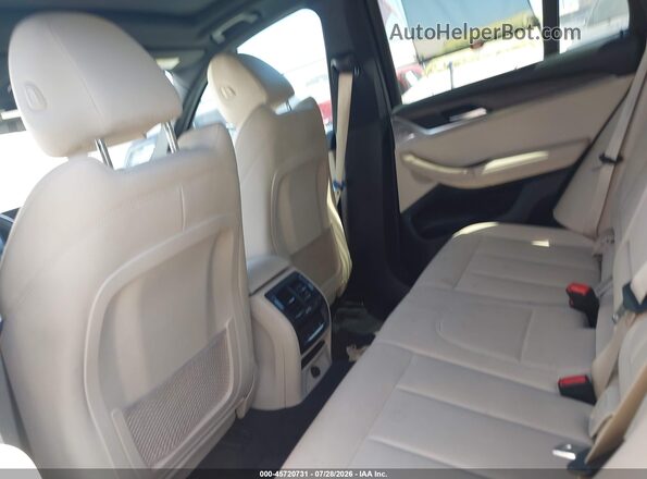 5UXTR7C58KLR46169 2019 BMW X3 White 
