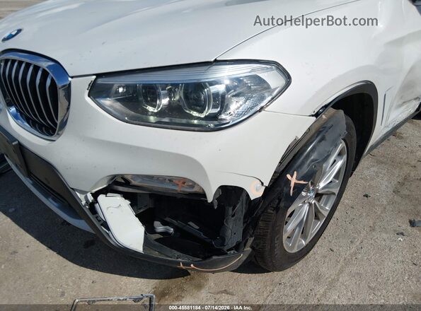 5UXTR7C5XKLR50305 2019 BMW X3 White Widok z przodu