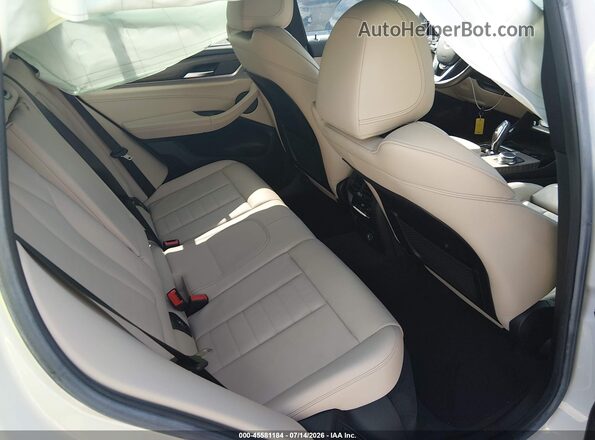 5UXTR7C5XKLR50305 2019 BMW X3 White Widok naklejki z numerem VIN