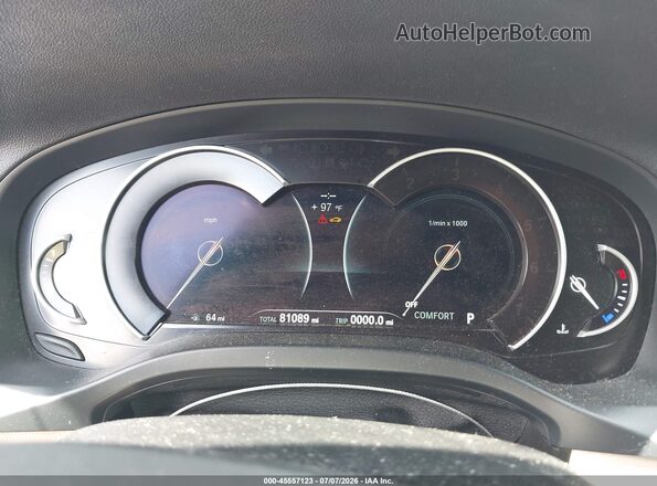 5UXTR9C50JLC69518 2018 BMW X3 White უკანა სავარძლების ხედი