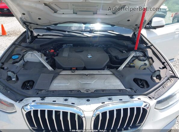 5UXTR9C50JLC69518 2018 BMW X3 White უკანა ხედი
