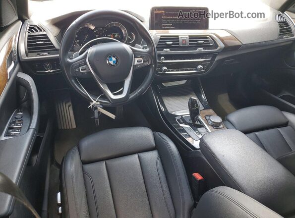 5UXTR9C50JLD66878 2018 BMW X3 White წინა პანელის ხედი