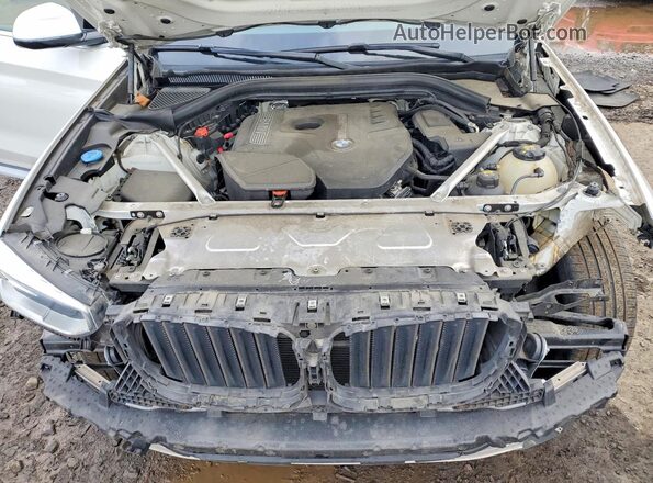 5UXTR9C50JLD70879 2018 BMW X3 White Engine compartment view