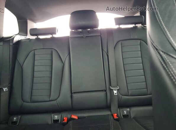 5UXTR9C50JLD70879 2018 BMW X3 White Rear seats view