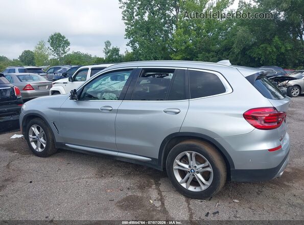 5UXTR9C50KLD96030 2019 BMW X3 Silver Vista interior trasera