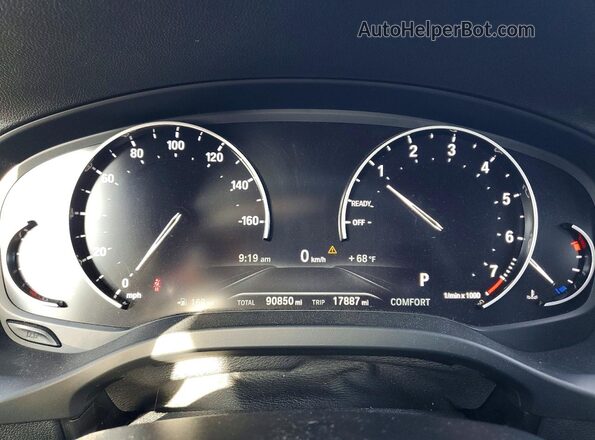 5UXTR9C50KLD98117 2019 BMW X3 Silver ხელსაწყოთა პანელის ხედი