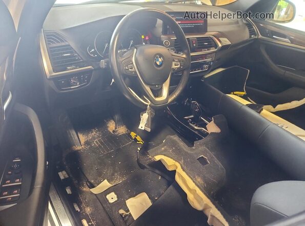 5UXTR9C50KLP77535 2019 BMW X3 White Dashboard view