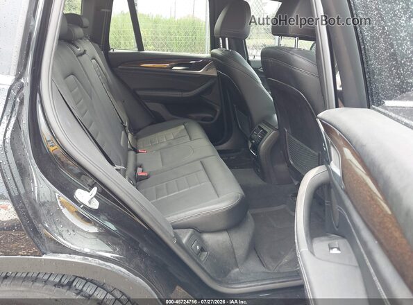 5UXTR9C51JLC80401 2018 BMW X3 Black Widok naklejki z numerem VIN