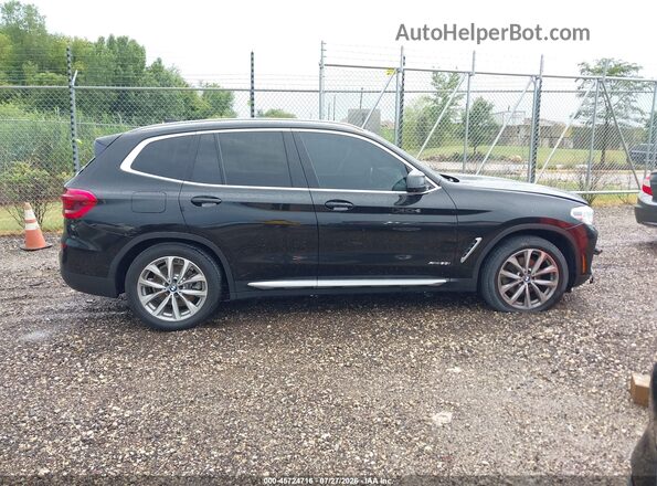 5UXTR9C51JLC80401 2018 BMW X3 Black Widok wnętrza z tyłu