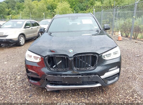 5UXTR9C51JLC80401 2018 BMW X3 Black Widok zestawu wskaźników