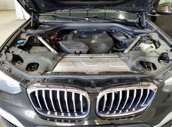 5UXTR9C51JLD60605 2018 BMW X3 Green Engine compartment view