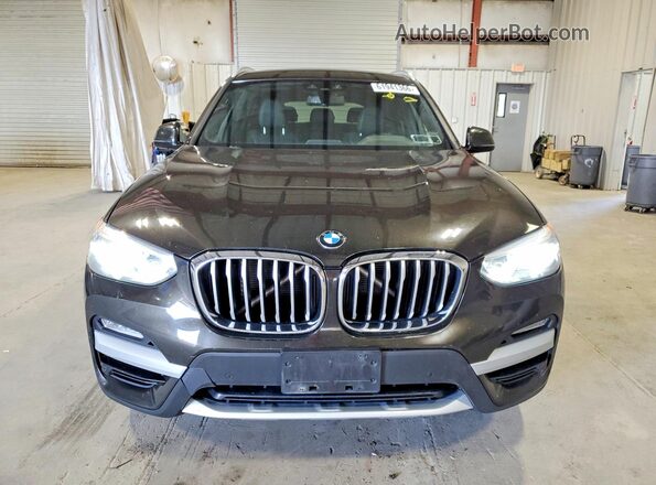 5UXTR9C51JLD60605 2018 BMW X3 Green Front view
