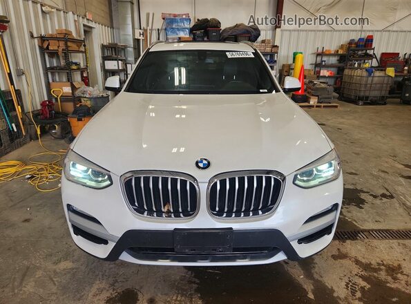 5UXTR9C51JLD66419 2018 BMW X3 White Vista frontal