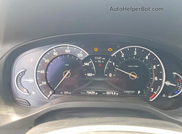 5UXTR9C52JLC73733 2018 BMW X3 Черный Вид щитка приборов