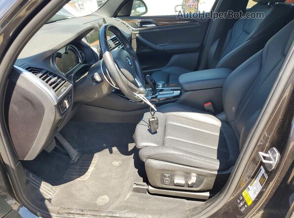 5UXTR9C52JLD57809 2018 BMW X3 Charcoal Widok wnętrza z przodu