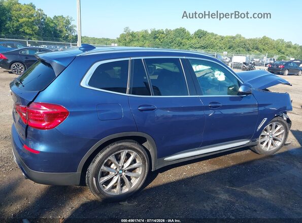5UXTR9C52KLE14284 2019 BMW X3 Blue Vista interior de 360 grados