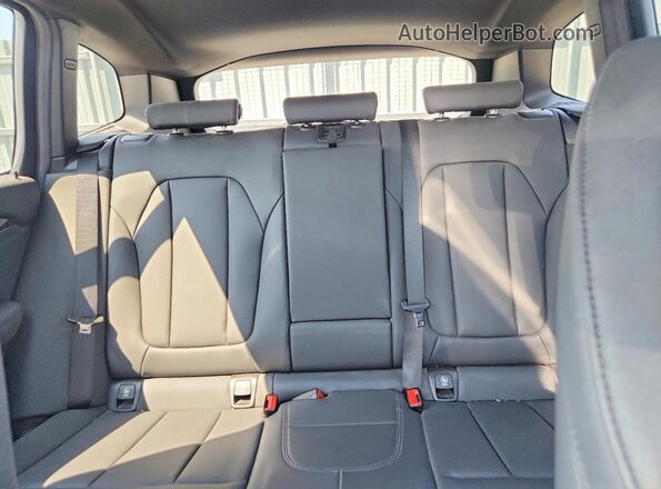 5UXTR9C52KLP84986 2019 BMW X3 Gray Вид задніх сидінь