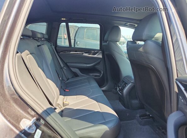 5UXTR9C52KLP84986 2019 BMW X3 Gray Вид задньої частини салону