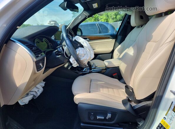 5UXTR9C52KLP89346 2019 BMW X3 White Vista interior delantera