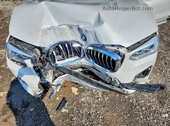 5UXTR9C52KLP89346 2019 BMW X3 White Vista del compartimento del motor