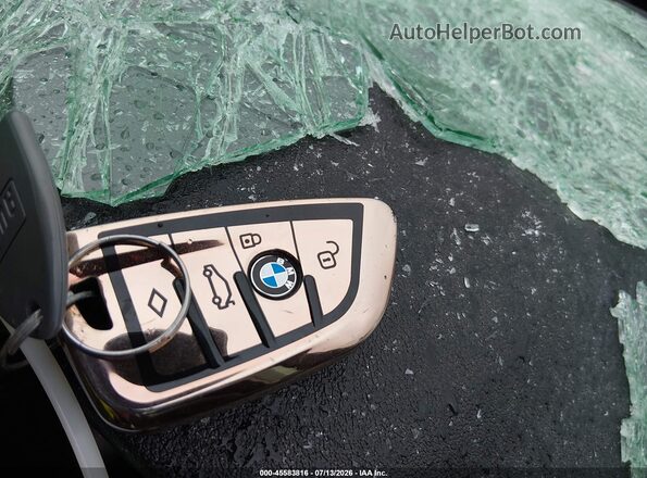 5UXTR9C53JLD73761 2018 BMW X3 Black Вид панелі приладів