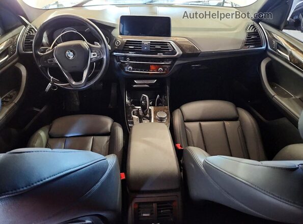 5UXTR9C53KLD99066 2019 BMW X3 Silver Vista del salpicadero