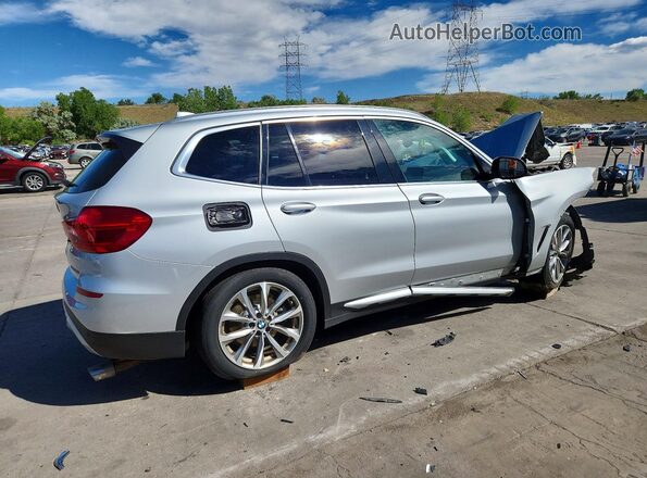 5UXTR9C53KLE13340 2019 BMW X3 Silver Trasero derecho