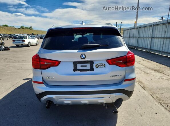 5UXTR9C53KLE13340 2019 BMW X3 Silver Vista trasera