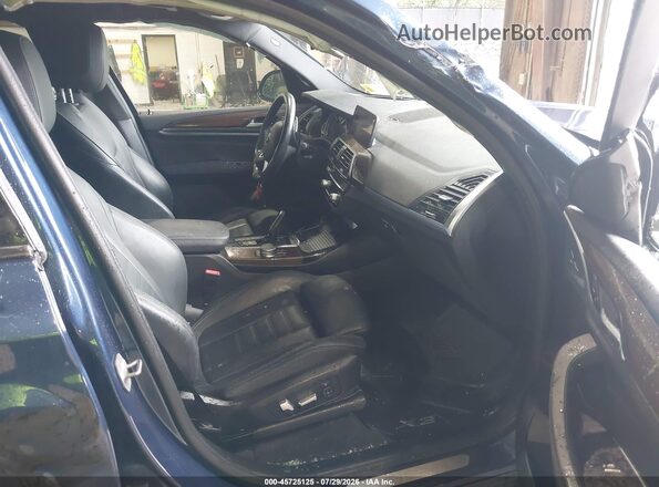 5UXTR9C53KLP94720 2019 BMW X3 Синий Вид салона спереди