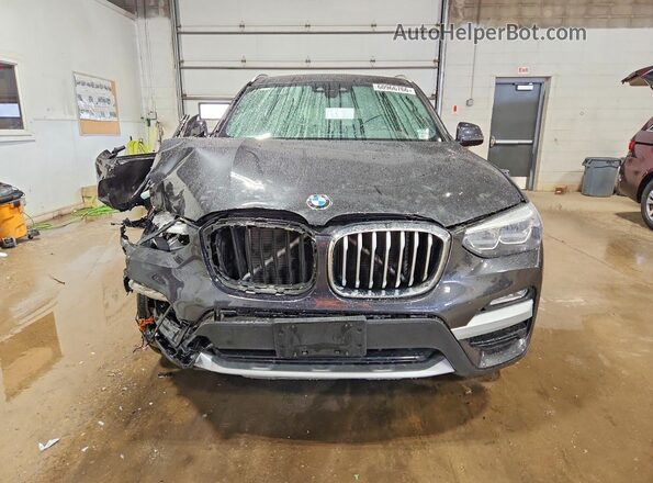5UXTR9C54JLD67239 2018 BMW X3 Серый Вид спереди