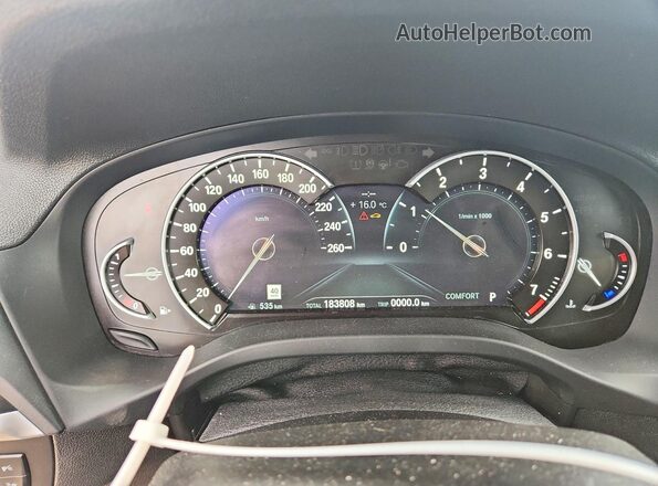 5UXTR9C55JLD89993 2018 BMW X3 White Widok zestawu wskaźników