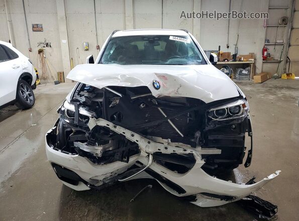 5UXTR9C55KLP82228 2019 BMW X3 White Front view