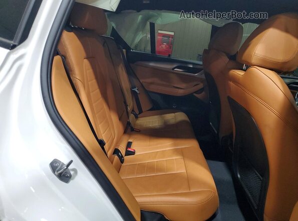 5UXTR9C55KLP82228 2019 BMW X3 White Rear interior view