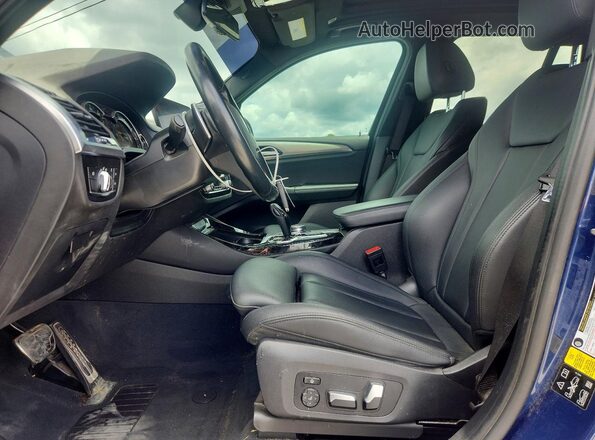 5UXTR9C55KLP92032 2019 BMW X3 Blue Vista interior delantera