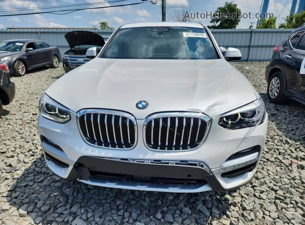 5UXTR9C56JLC76649 2018 BMW X3 White Вид спереду