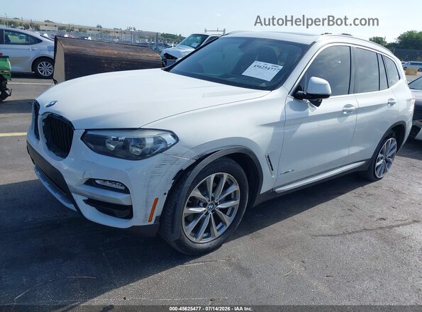 5UXTR9C56JLD66626 2018 BMW X3 White Przód lewy