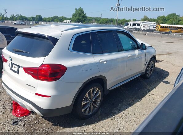 5UXTR9C56KLE12974 2019 BMW X3 White Vista del cuadro de instrumentos