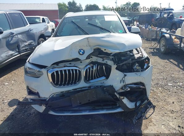 5UXTR9C56KLE12974 2019 BMW X3 White Vista frontal