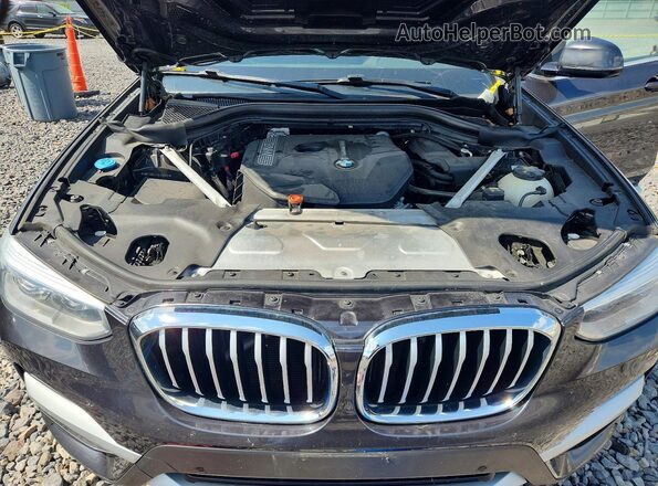 5UXTR9C57KLD93173 2019 BMW X3 Черный Вид задней части салона