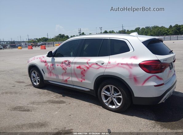 5UXTR9C58JLC78130 2018 BMW X3 White Սալոնի 360 աստիճան տեսք