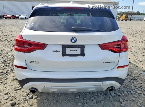 5UXTR9C58JLD69625 2018 BMW X3 White Вид ззаду