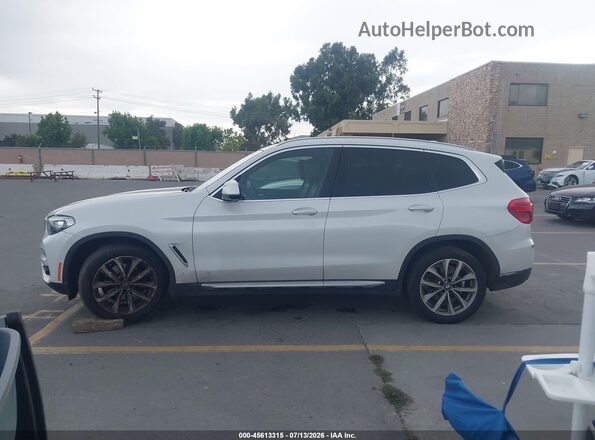 5UXTR9C58KLP83079 2019 BMW X3 White Սալոնի 360 աստիճան տեսք